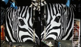 illusionsmalerei-rolltor-discoplex-a5-zebra-harald-wolf-bruchsal.jpg